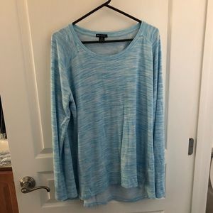 Woman’s Champion tunic size XXL. Powder blue